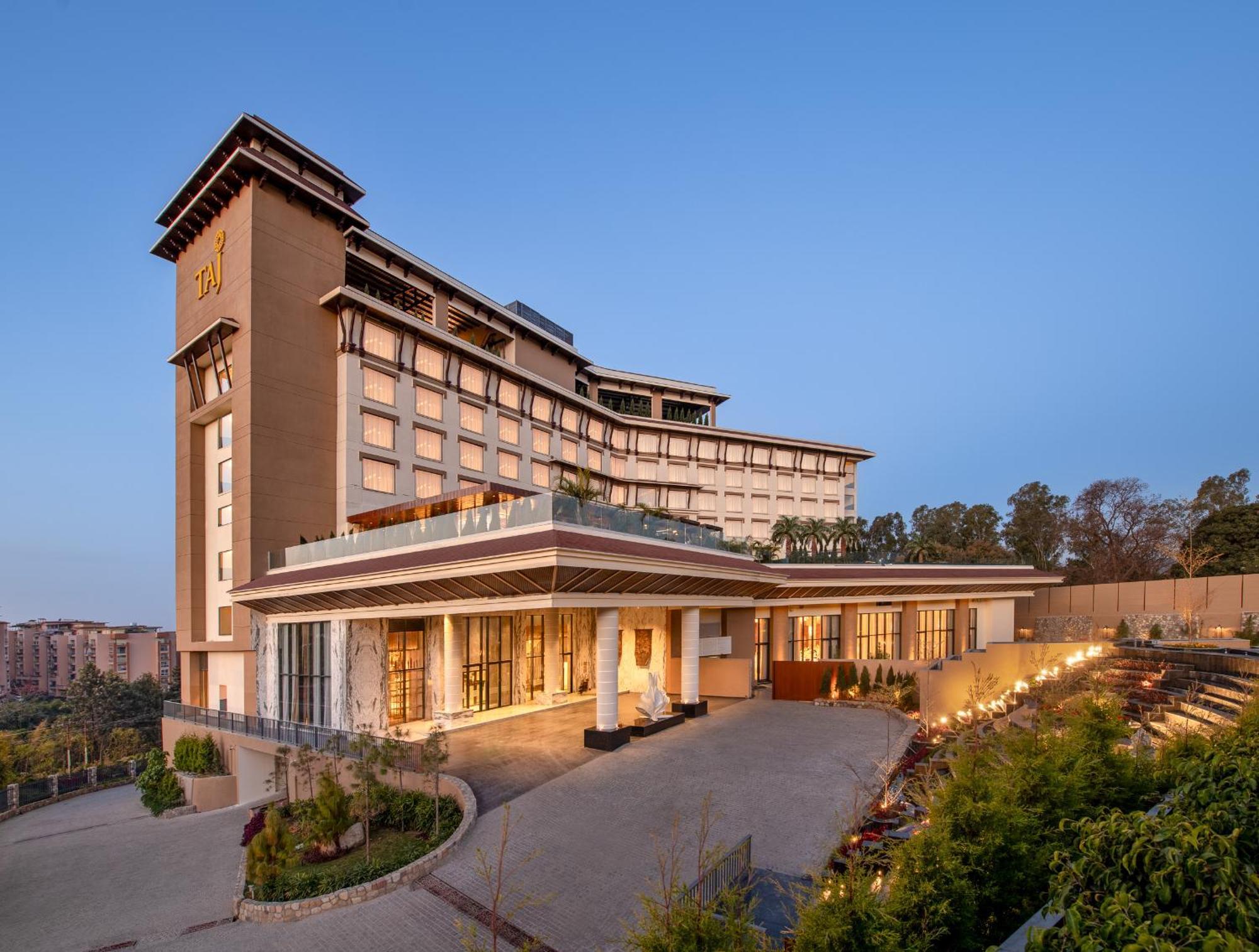 Taj Mussoorie Foothills, Dehradun Hotel Eksteriør billede