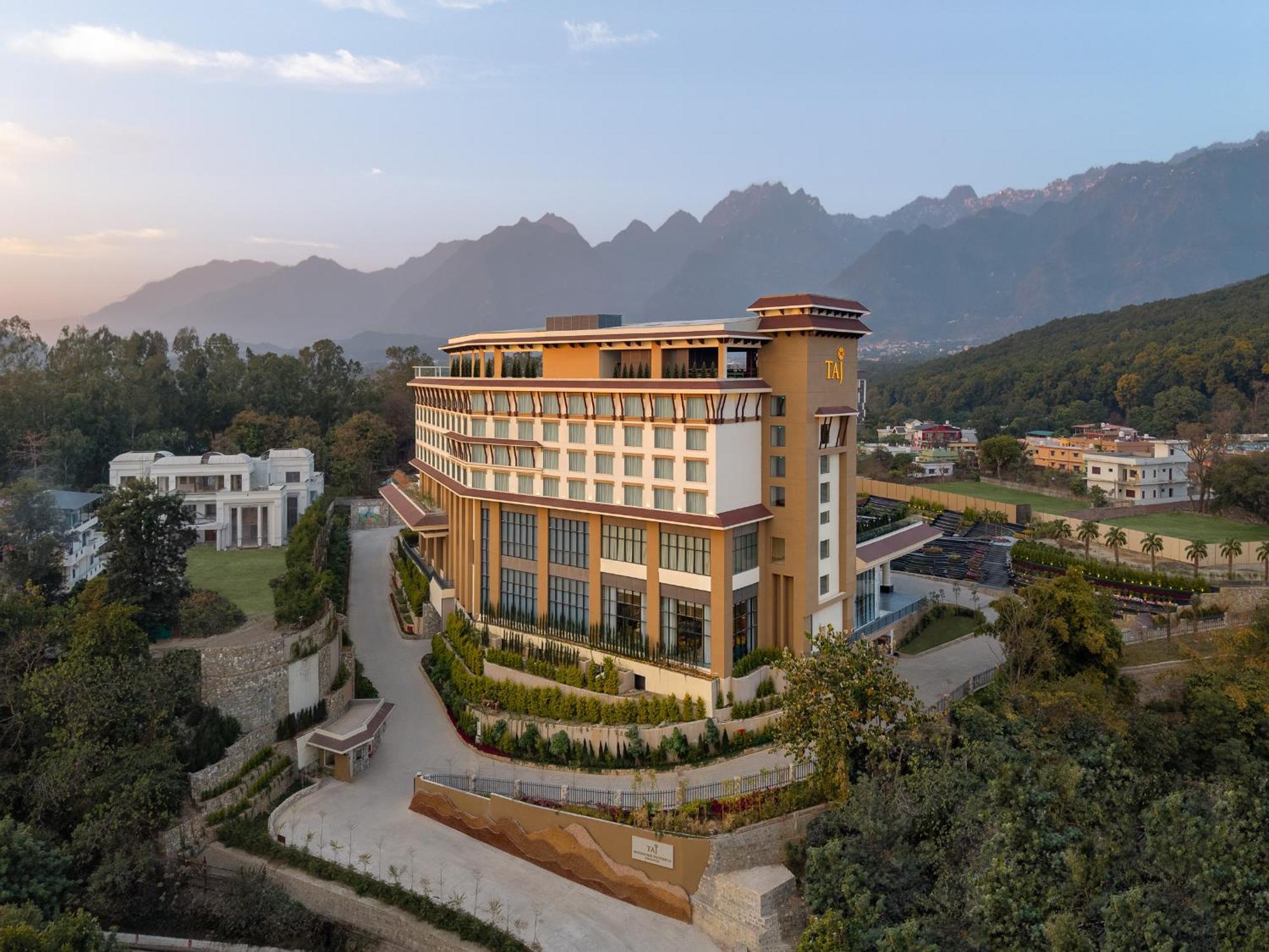 Taj Mussoorie Foothills, Dehradun Hotel Eksteriør billede